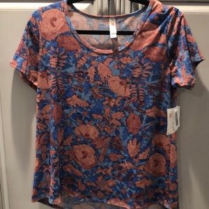 Brand New Lularoe Classic T